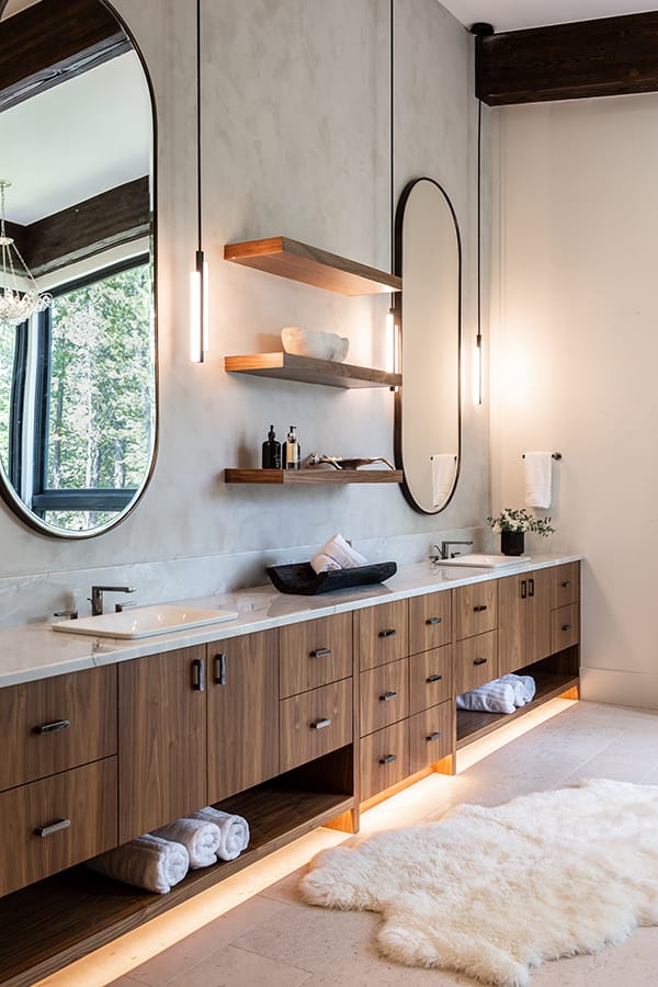 modern master bath